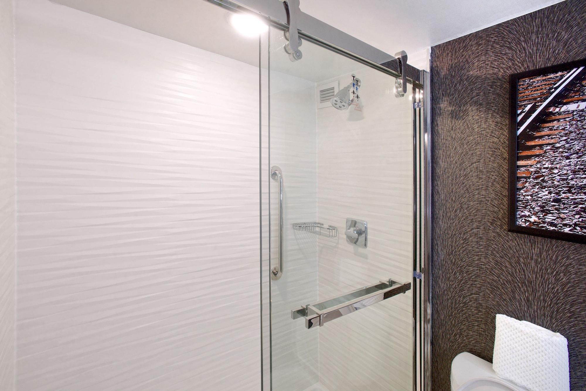 Doubletree By Hilton Dallas/Richardson Buitenkant foto