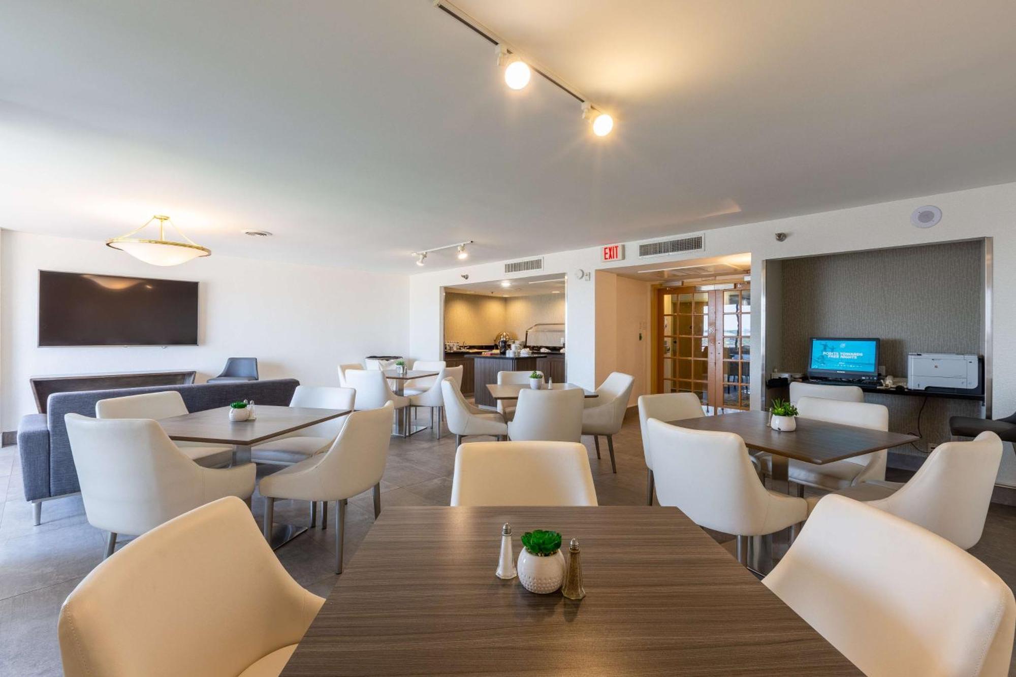 Doubletree By Hilton Dallas/Richardson Buitenkant foto
