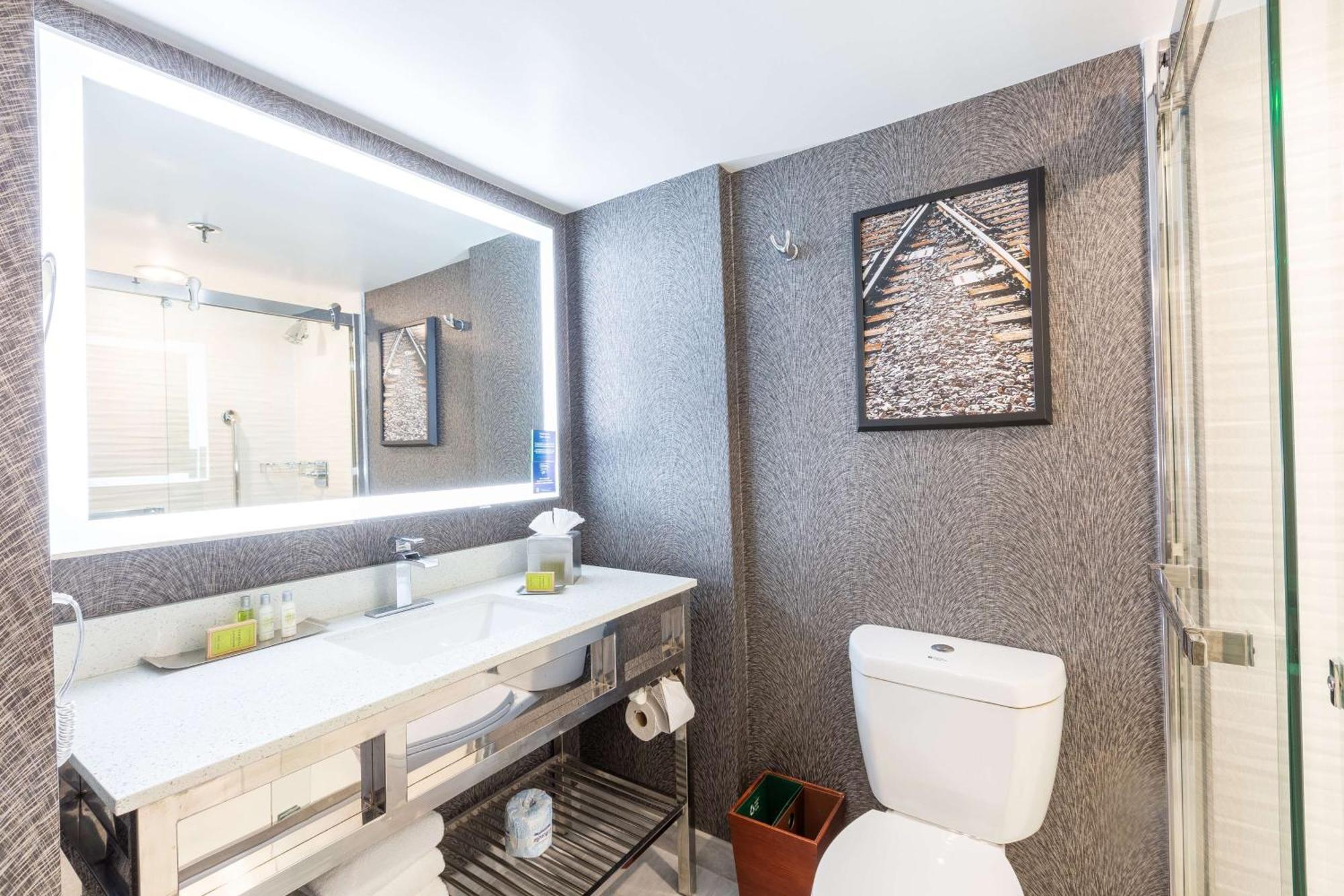Doubletree By Hilton Dallas/Richardson Buitenkant foto