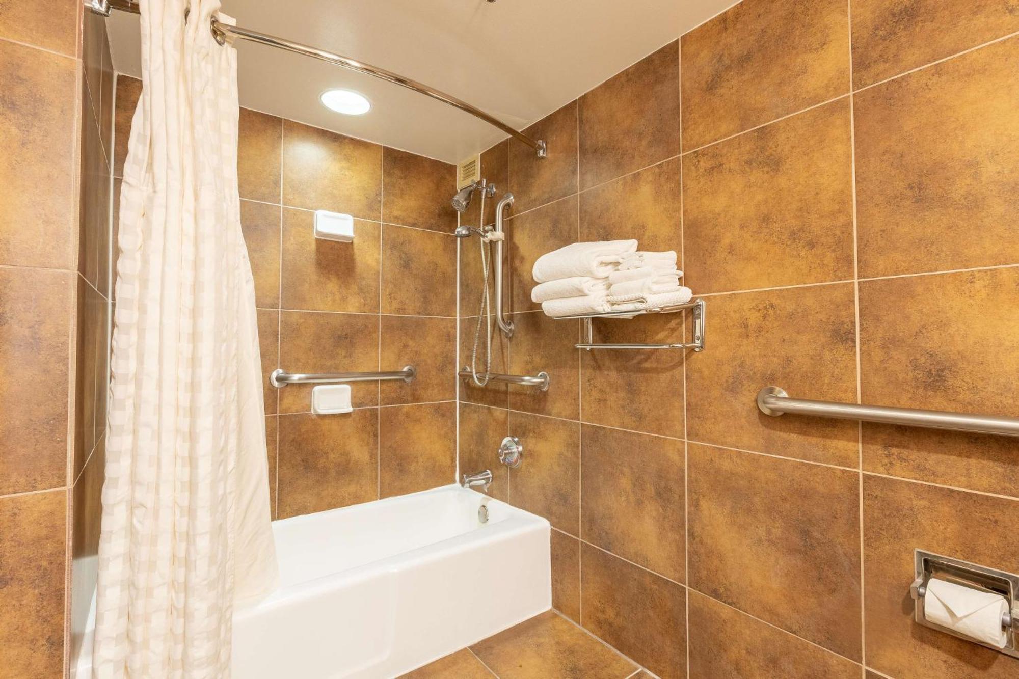 Doubletree By Hilton Dallas/Richardson Buitenkant foto